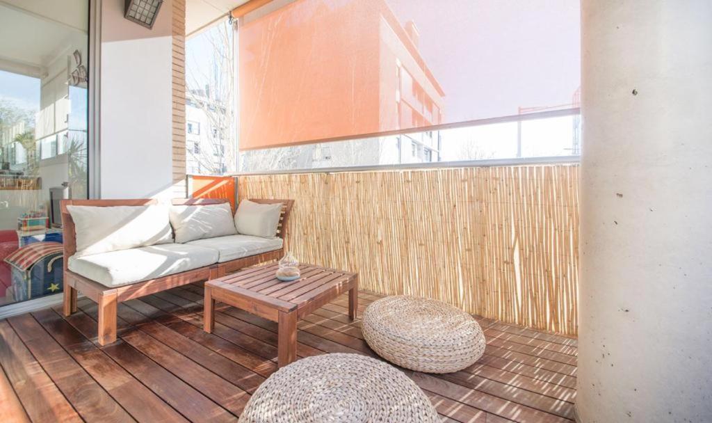 Magnificent Apartment Close To The Beach Sant Adria de Besos Exterior photo